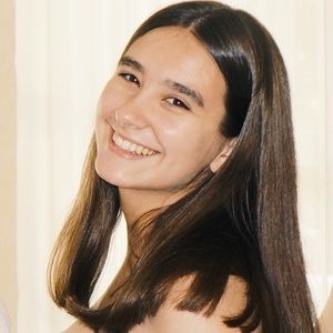 Meet your Posher, Kendra